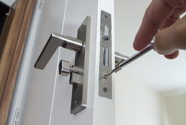 Our local locksmiths are able to repair and install door locks for properties in Barnehurst and the local area.